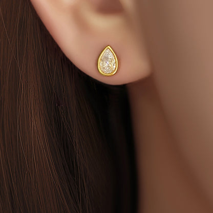 Style Bezel Setting Party Studs